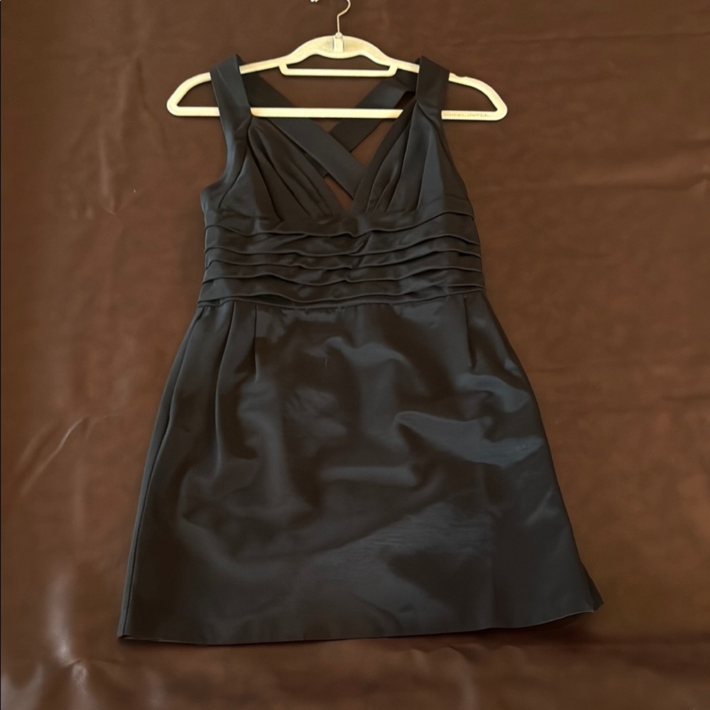 Elegant Black Ruched Sheath Cocktail Dress